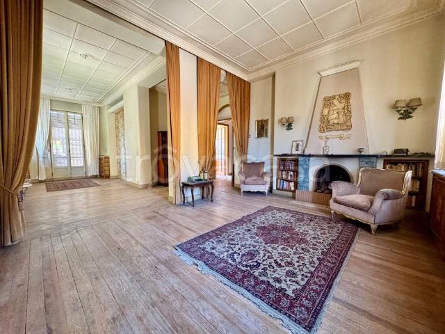 Villa bifamiliare in vendita a Valdilana via Roma, 9