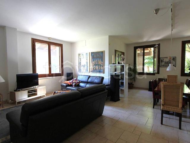 Villa bifamiliare in vendita a Valsamoggia via Sant'Apollinare