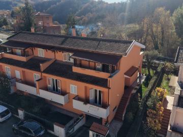 Villa bifamiliare in vendita a Venarotta