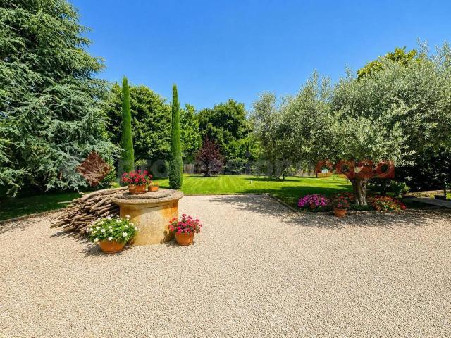 Villa bifamiliare in vendita a Vescovana