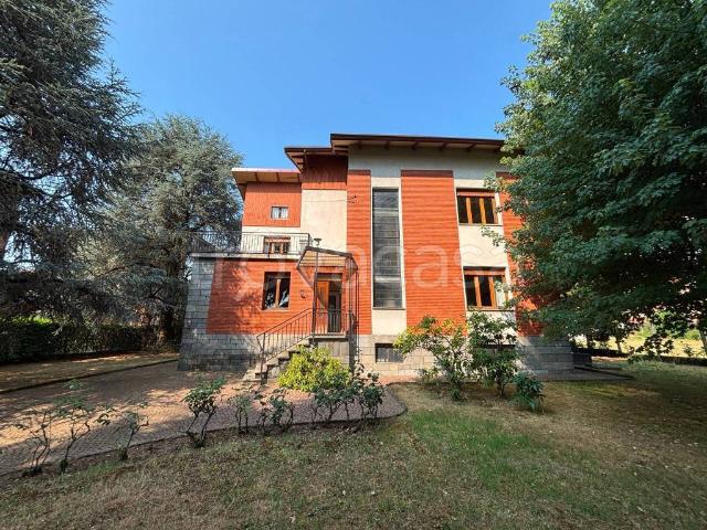 Villa bifamiliare in vendita a Villa, Occhieppo Superiore