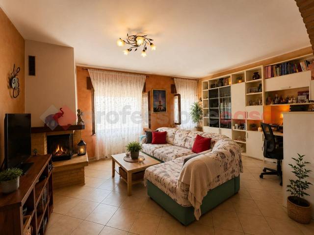 Villa bifamiliare in vendita a Zimella
