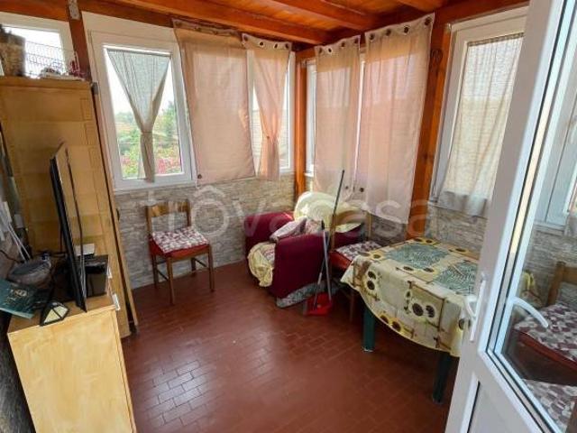 Villa bifamiliare in vendita ad Ardea viale Corona Australe, 14, Colle Romito