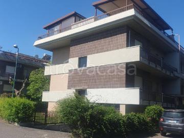 Villa Bifamiliare in affitto a Catania via Giovannino, 7, giardino privato, terrazzo, riscaldamento autonomo TrovaCasa