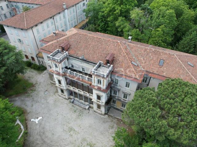 Villa Bifamiliare in affitto a Gorizia, non arredato/vuoto, giardino privato, terrazzo TrovaCasa