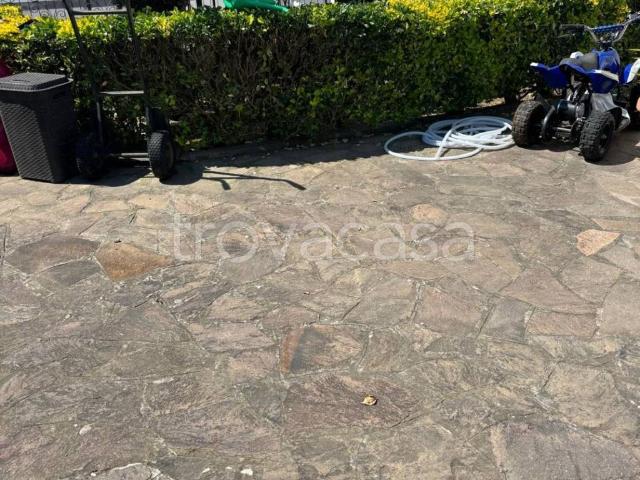 Villa Bifamiliare in affitto a Giugliano in Campania via Ripuaria, 48, giardino privato, terrazzo, immobile di prestigio TrovaCasa