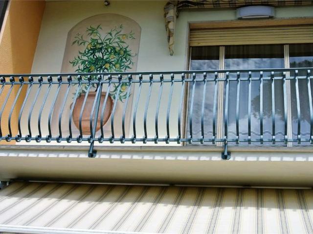 Villa Bifamiliare in affitto a Forte dei Marmi via Viani, arredato, giardino privato, posto auto TrovaCasa