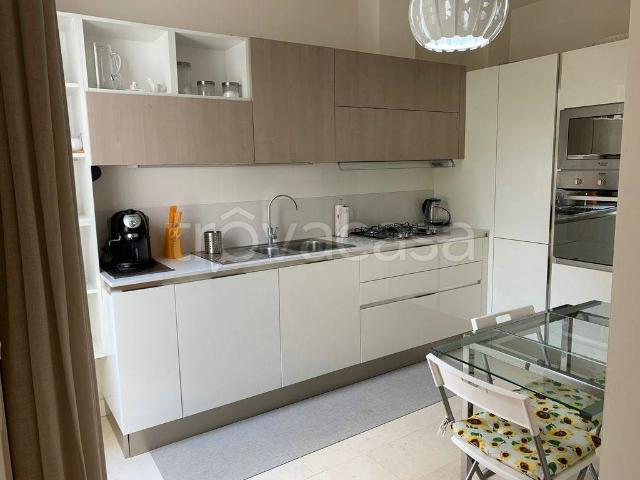 Villa Bifamiliare in affitto a Forte dei Marmi via Amilcare Ponchielli, arredato, terrazzo, aria condizionata TrovaCasa