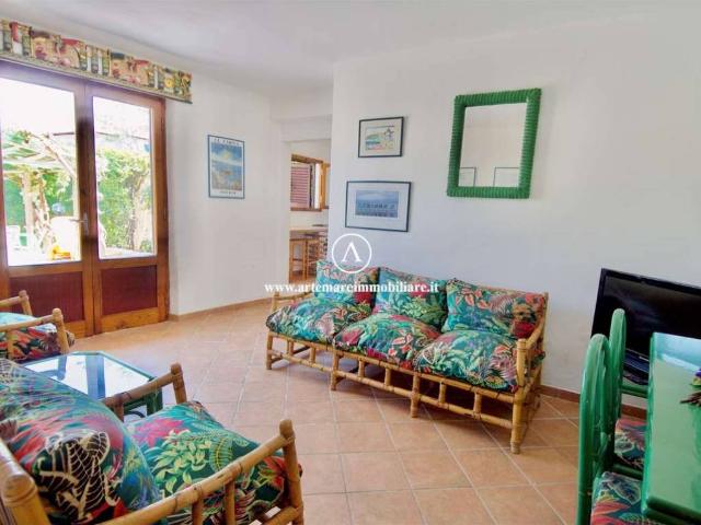 Villa Bifamiliare in affitto a Forte dei Marmi via della barbiera, arredato, giardino privato, posto auto TrovaCasa