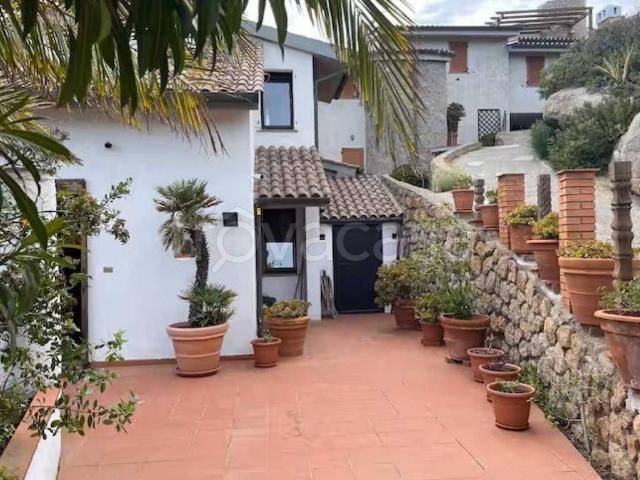 Villa Bifamiliare in affitto a Isola del Giglio, giardino, terrazzo, vista mare TrovaCasa