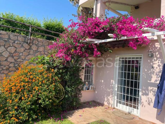 Villa Bifamiliare in affitto a Orbetello via delle Azalee, 11, arredato, giardino privato, terrazzo TrovaCasa
