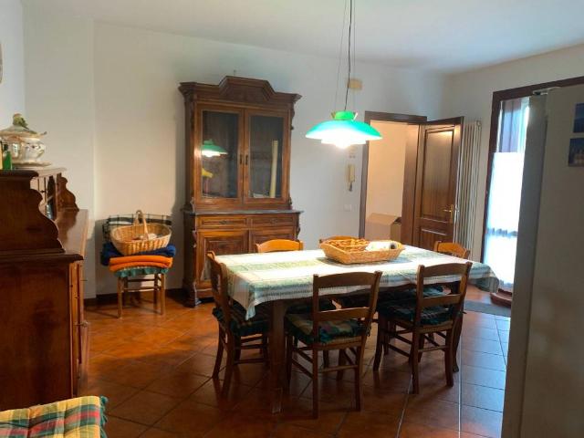 Villa Bifamiliare in affitto a Longare, giardino privato, box, terrazzo TrovaCasa