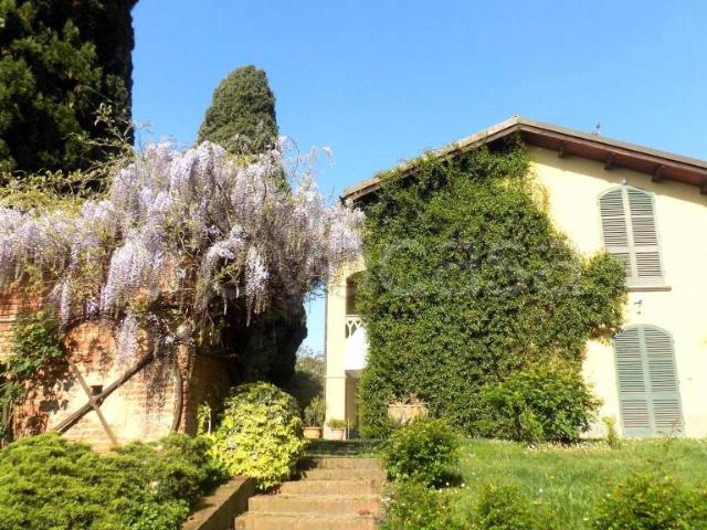 Villa bifamiliare in affitto a Moncalieri strada Castelvecchio, 25, Santa Brigida