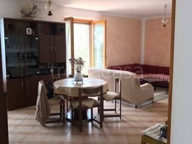 Villa bifamiliare in affitto a San Marcello Piteglio via Casa di Monte