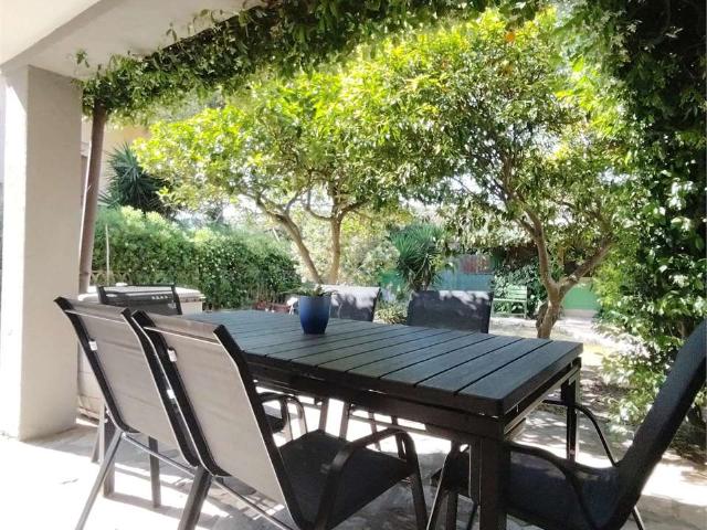Villa Bifamiliare in affitto a Porto Azzurro, case in affitto Porto Azzurro