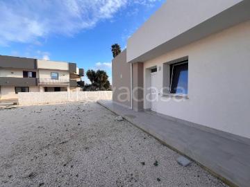 Villa Bifamiliare in affitto a Petrosino via Cafiso, arredato, giardino, cucina abitabile TrovaCasa