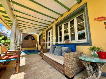 Villa Bifamiliare in affitto a Pietrasanta via Ugo Foscolo, arredato, giardino privato, aria condizionata TrovaCasa