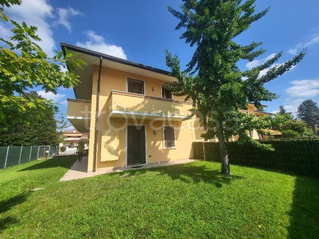 Villa Bifamiliare in affitto a Quinto Vicentino via Roma, giardino privato, box, parzialmente arredato TrovaCasa