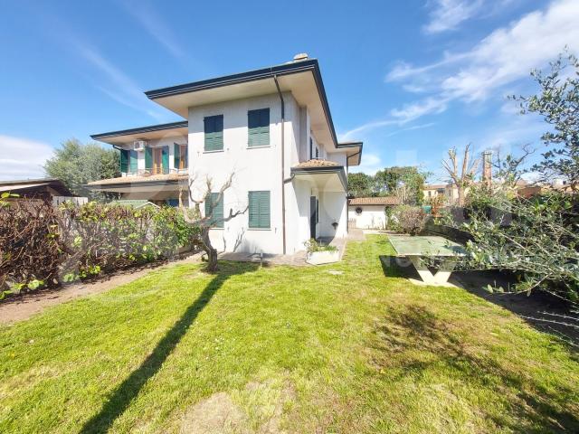 Villa Bifamiliare in affitto a Treviso, case in affitto Treviso