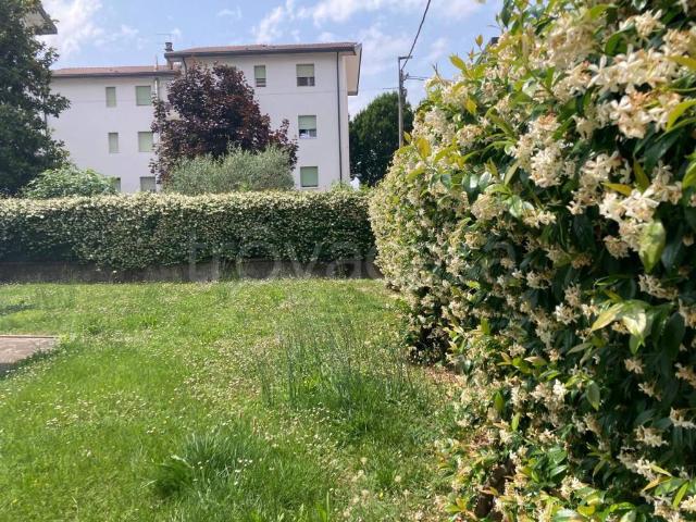 Villa Bifamiliare in affitto a Vicenza, giardino privato, terrazzo, parzialmente arredato TrovaCasa