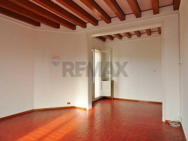 Villa Bifamiliare in affitto a Vicenza, non arredato/vuoto, giardino, box TrovaCasa