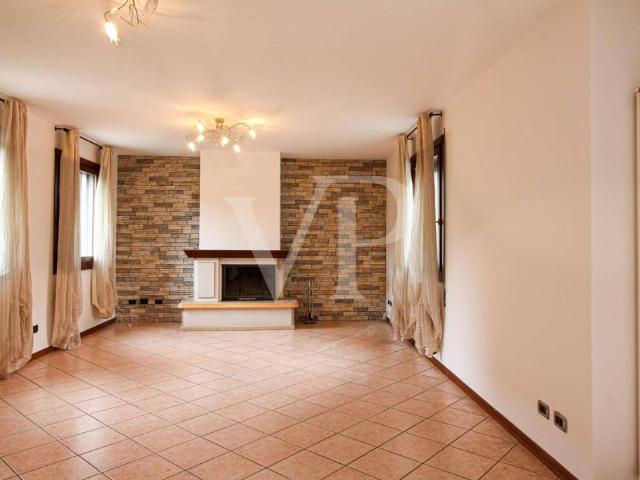 Villa bifamiliare in affitto a Vicenza strada Marosticana, 256, Marosticana Polegge