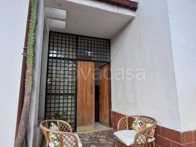 Villa Bifamiliare in in affitto da privato a Taranto via Calata Cimba, giardino, da privato, caminetto TrovaCasa