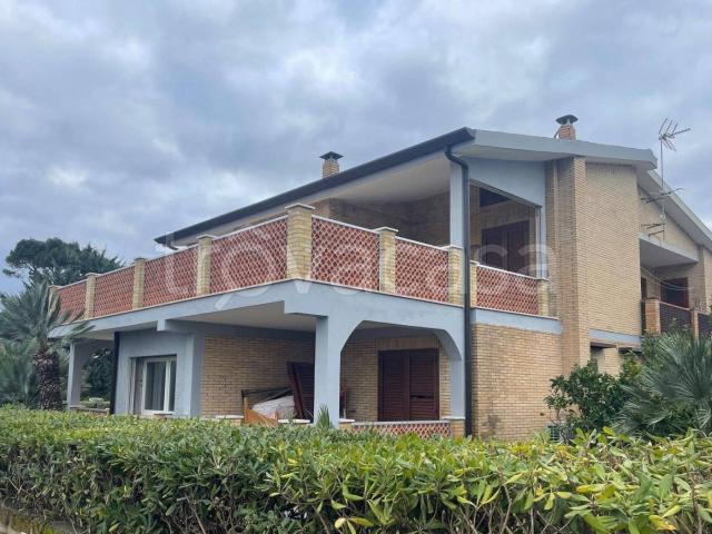 Villa Bifamiliare in in affitto da privato a Terracina lido delle Muse, giardino, box, terrazzo TrovaCasa