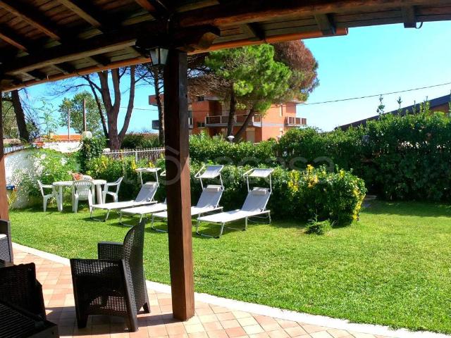 Villa Bifamiliare in in affitto da privato a Terracina traversa 23, giardino, da privato, lavanderia TrovaCasa