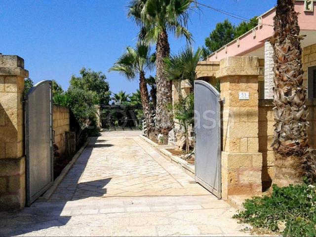 Villa Bifamiliare in in affitto da privato a Ugento via Principe Amedeo, giardino, posto auto, da privato TrovaCasa