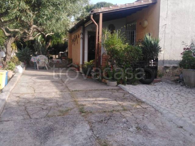 Villa Bifamiliare in in affitto da privato a Valderice via Umbria, 4, giardino, da privato, vista mare TrovaCasa