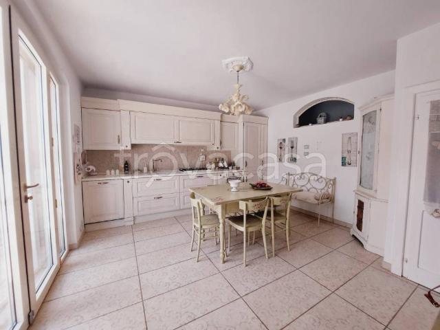 Villa Bifamiliare in in affitto da privato a Castignano via Santa Maria, 24, posto auto, terrazzo, da privato TrovaCasa