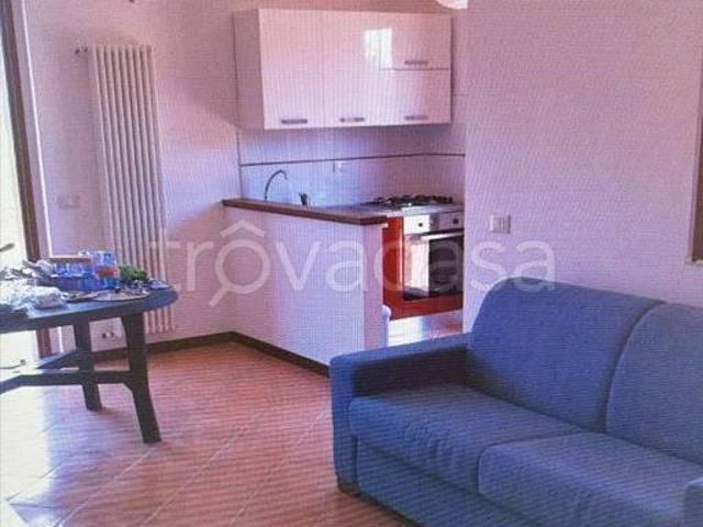 Villa Bifamiliare in in affitto da privato a Fondi sant'Antonio, giardino, posto auto, da privato TrovaCasa
