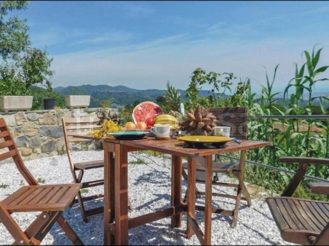Villa Bifamiliare in in affitto da privato a Fosdinovo via Canepari, da privato, mansarda, lavanderia TrovaCasa