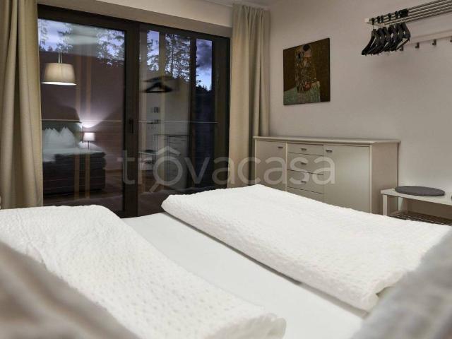 Villa Bifamiliare in in affitto da privato a Nova Levante via Carezza, 102, arredato, da privato, panoramica TrovaCasa