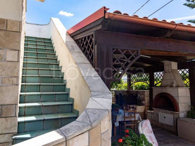 Villa Bifamiliare in in affitto da privato a Ostuni via degli Oleandri, da privato, zona residenziale, lavastoviglie TrovaCasa