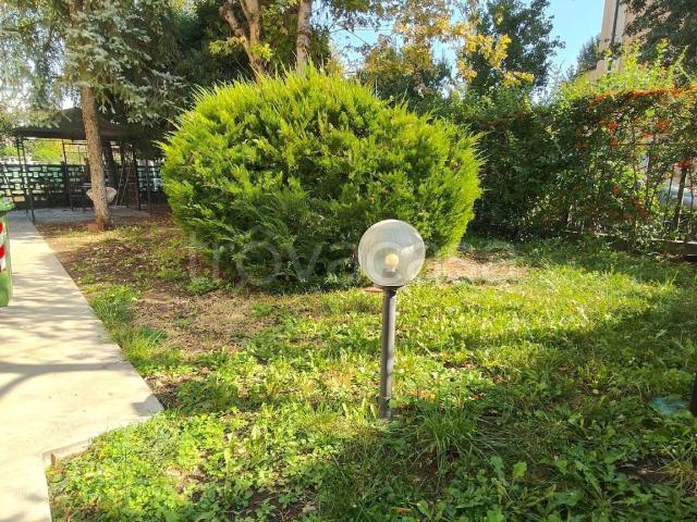 Villa Bifamiliare in in affitto da privato a Poggio Rusco via Nazario Sauro, arredato, giardino, da privato TrovaCasa