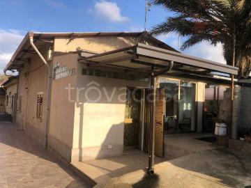 Villa Bifamiliare in in affitto da privato a Reggio di Calabria viale Calabria, 357b, arredato, posto auto, da privato TrovaCasa