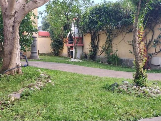 Villa Bifamiliare in in affitto da privato a Roma viale di Castel Porziano, 410, giardino, posto auto, terrazzo TrovaCasa