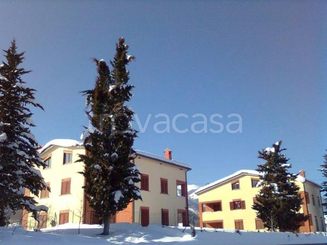 Villa Bifamiliare in in affitto da privato a Scoppito via Roma, 252 a, giardino, posto auto, box TrovaCasa