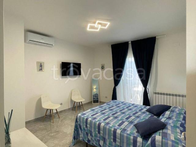 Villa Bifamiliare in in affitto da privato a San Felice Circeo via della Bagnara, 18, giardino privato, posto auto, da privato TrovaCasa