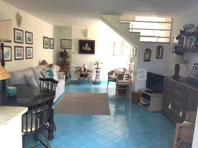 Villa Bifamiliare in in affitto da privato a Sabaudia strada Lungomare Pontino, 101, giardino, posto auto, da privato TrovaCasa