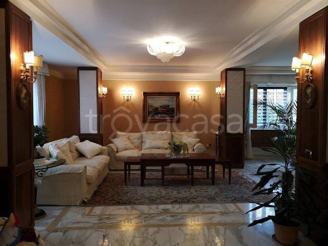 Villa Bifamiliare in in affitto da privato a Salerno via degli Uffici Finanziari, 11, giardino, da privato TrovaCasa