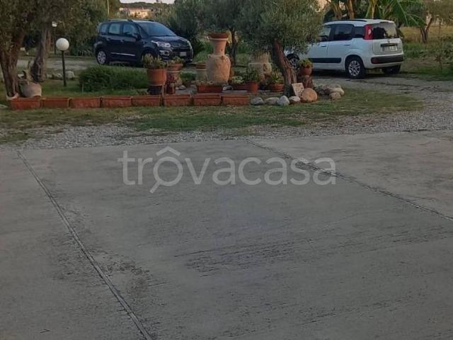 Villa Bifamiliare in in affitto da privato a Sellia Marina via Cipollino, giardino, posto auto, da privato TrovaCasa