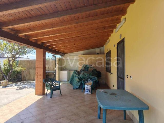 Villa Bifamiliare in in affitto da privato ad Augusta viale dei Fiori, giardino privato, posto auto, da privato TrovaCasa