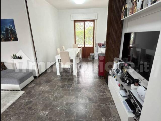 Villa bifamiliare Lungomare Tor San Lorenzo 50, Lido dei Coralli Sabbiedoro, Ardea