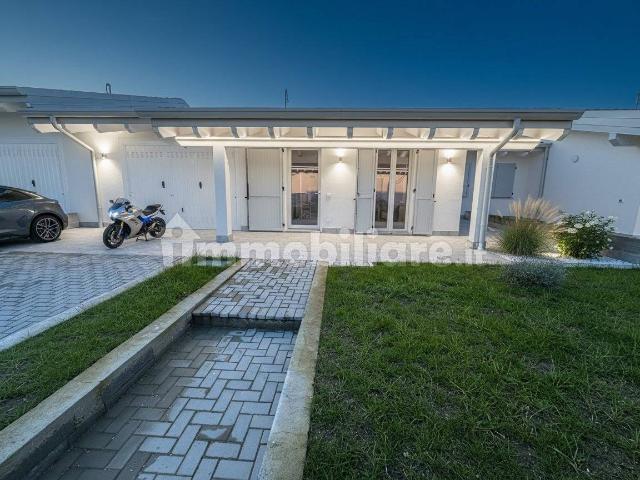 Villa bifamiliare, nuova, 100 m², Ponte Rosso, Ghedi