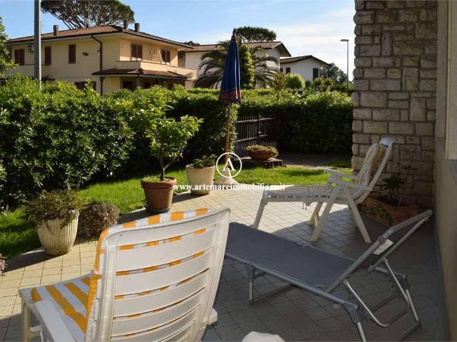 Villa bifamiliare, ottimo stato, 110 m², Pietrasanta