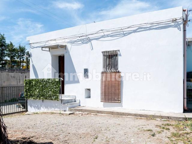 Villa bifamiliare, ottimo stato, 120 m², Centro, Milazzo
