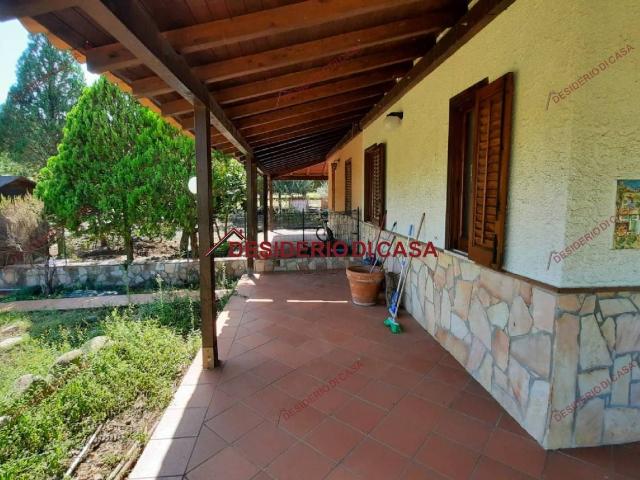 Villa bifamiliare Sp25, Pollina